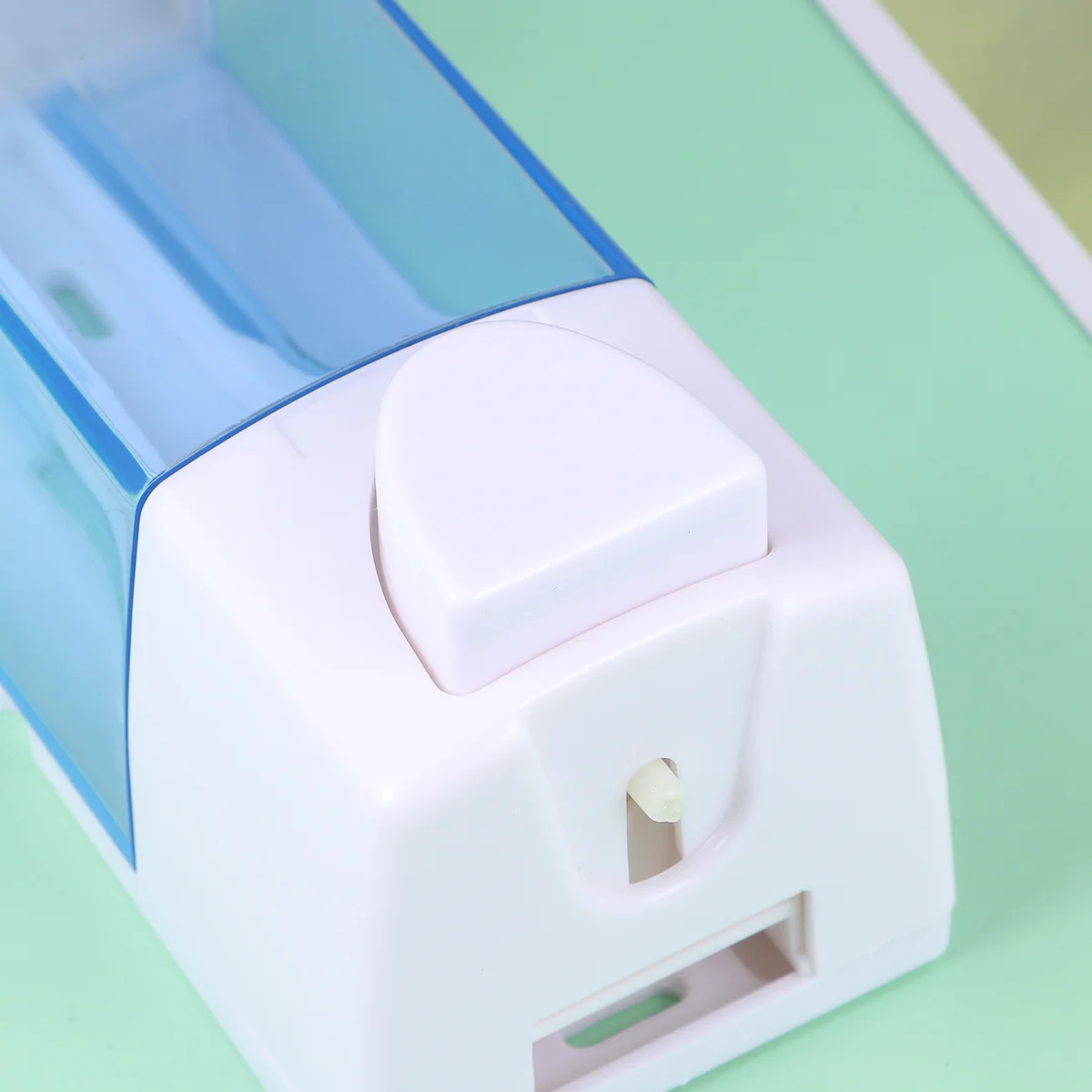 

Manual Soap Dispenser Handwash Pump Liquid for Bathroom Dispensers Mounted with Tray