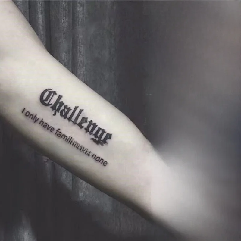 Clenging Lonelin He…