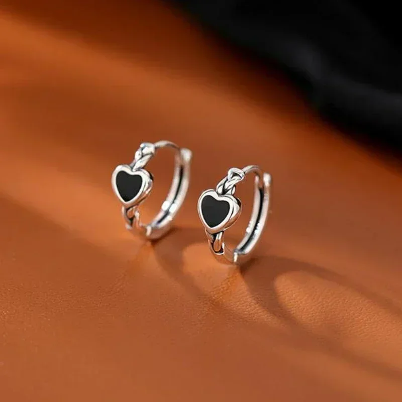 أقراط طارة على شكل قلب أسود للنساء ، فضة إسترليني ، مرصعة بسيطة ، إكسسوارات مجوهرات الزفاف ، مزاجه