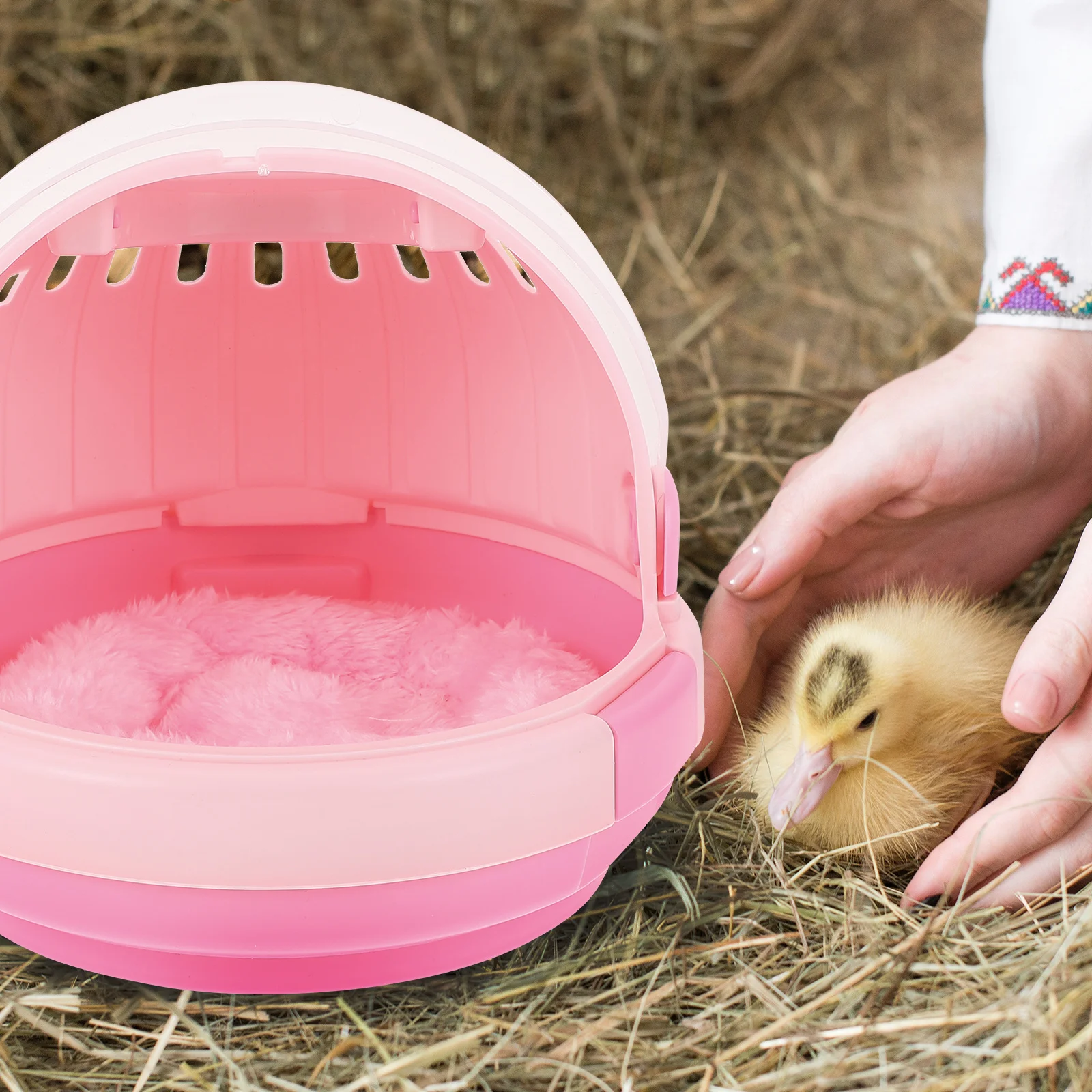 

1 Set Portable Hand-Held Bird Travel Cage Durable Ventilation Design For Parrot Cockatiel Budgerigar Outdoor Camping Trip Pet