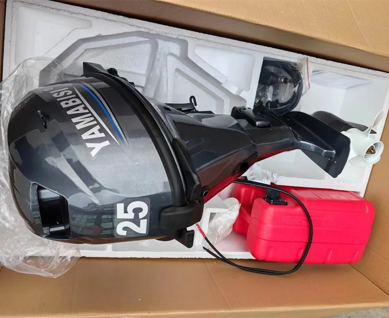 

Лодочный мотор 25 л.с., 4-тактный, подвесной