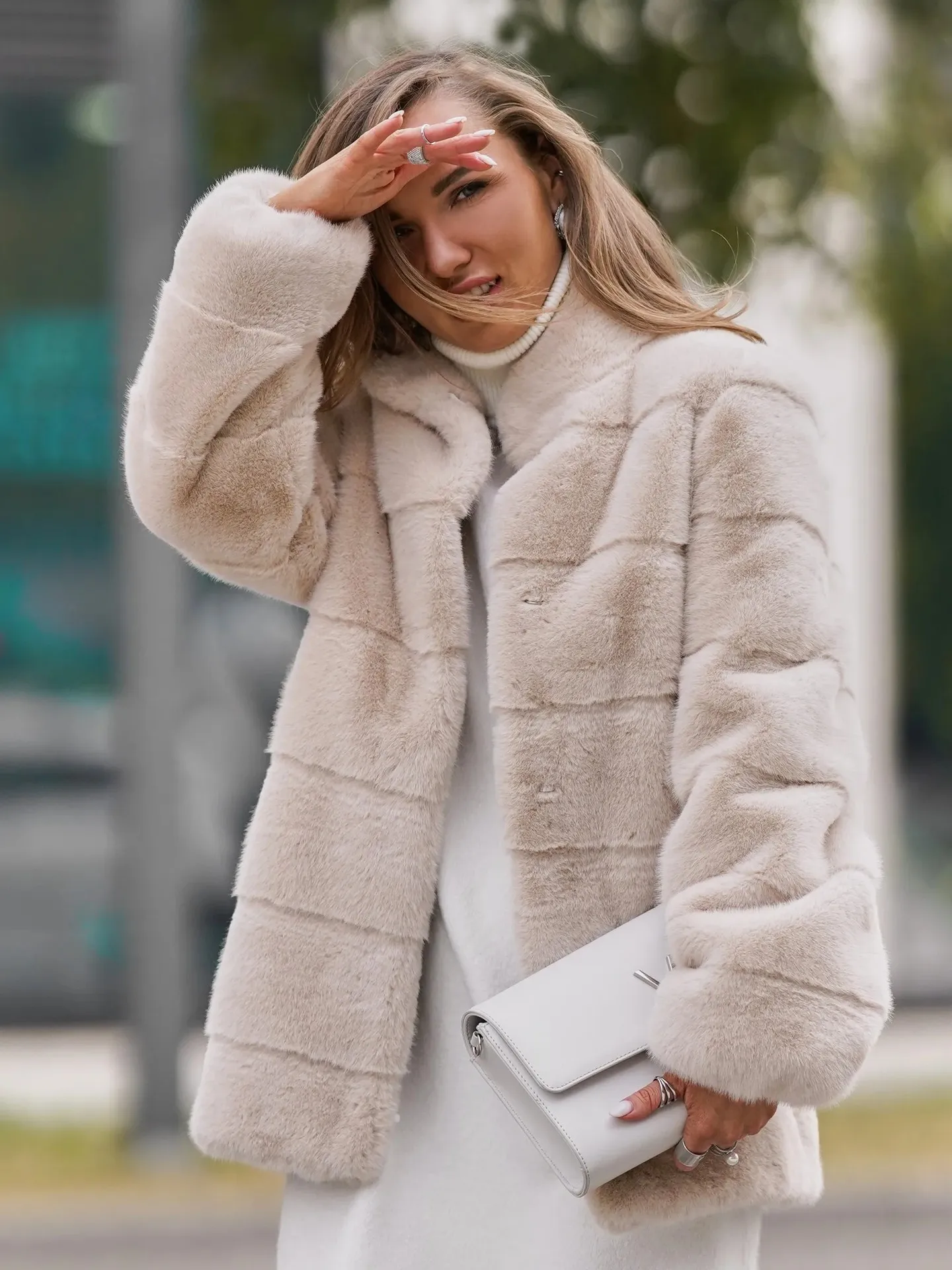 

Women's clothing faux mink fur eco-friendly fur coat, thickened fur jacket, artificial fur overcoat for autumn and winter