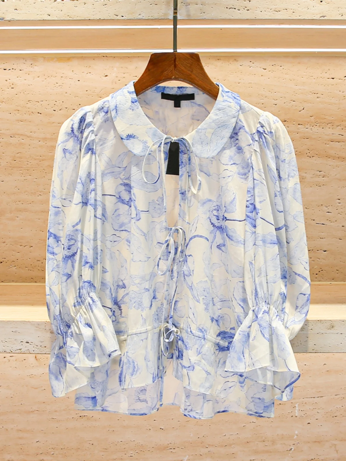 

M Home Nan You High End Women's irt Spring 2025 National Sle Print Seven Sve Belted Top Polyester Fiber Straight Cut