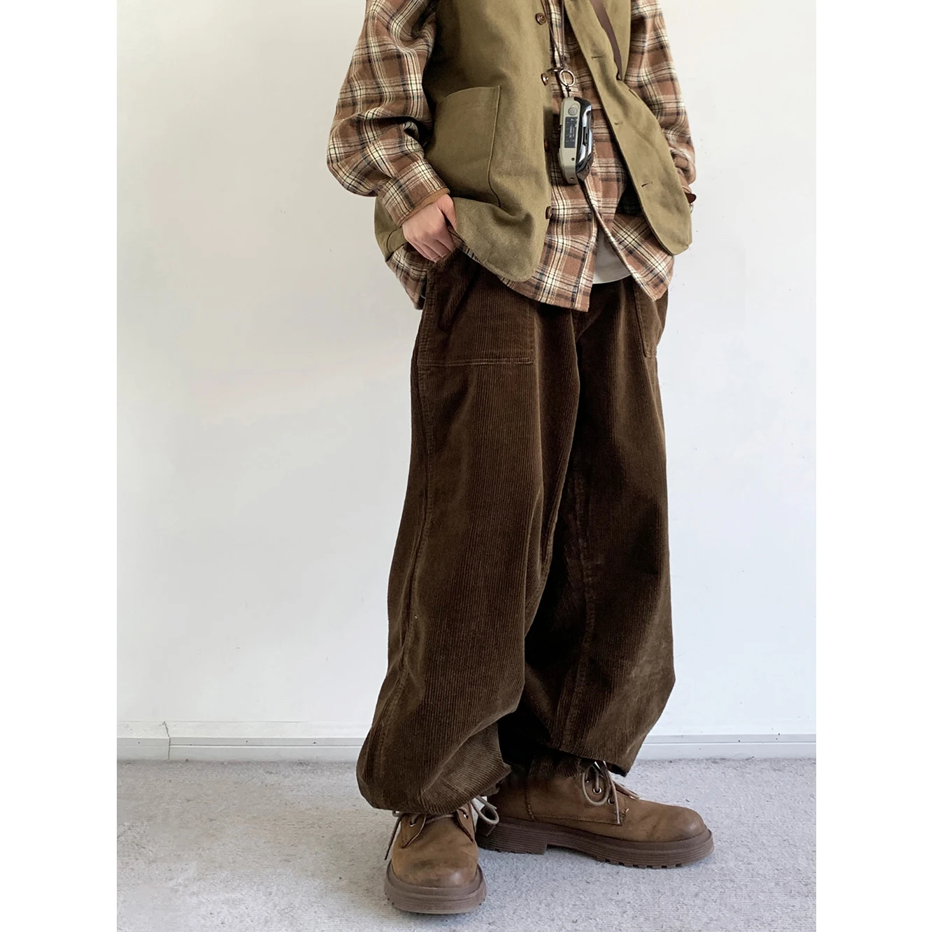 Korean Hip Hop Corduroy Casual Baggy Pants For Men Clothing Streetwear Vintage Loose Cargo Pants Harajuku Sport Trousers Male