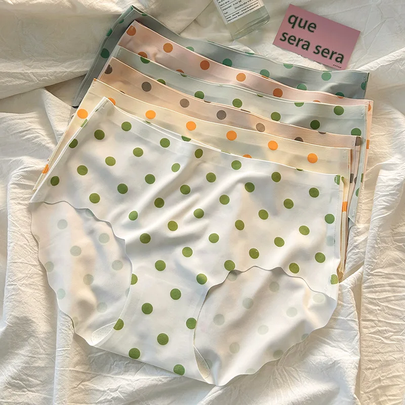 ice-silk-cotton-women's-underwear-shorts-comfortable-bare-skin-sensation-no-trace-mid-waist-polka-dot-design