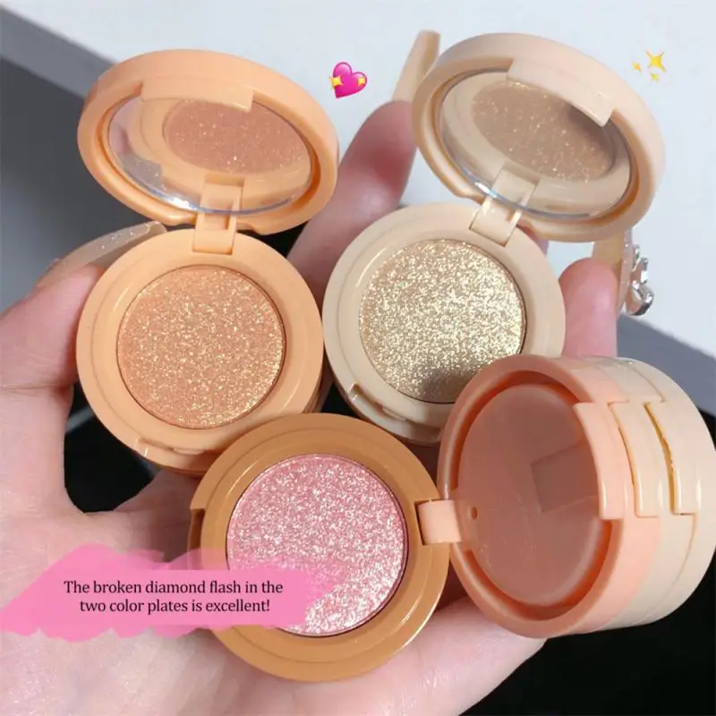 Cosmetici per il viso Rendering ad alto colore trucco per il viso Make Up Triple Blush Flash Powder High Disc Full Color Highlight Trimming