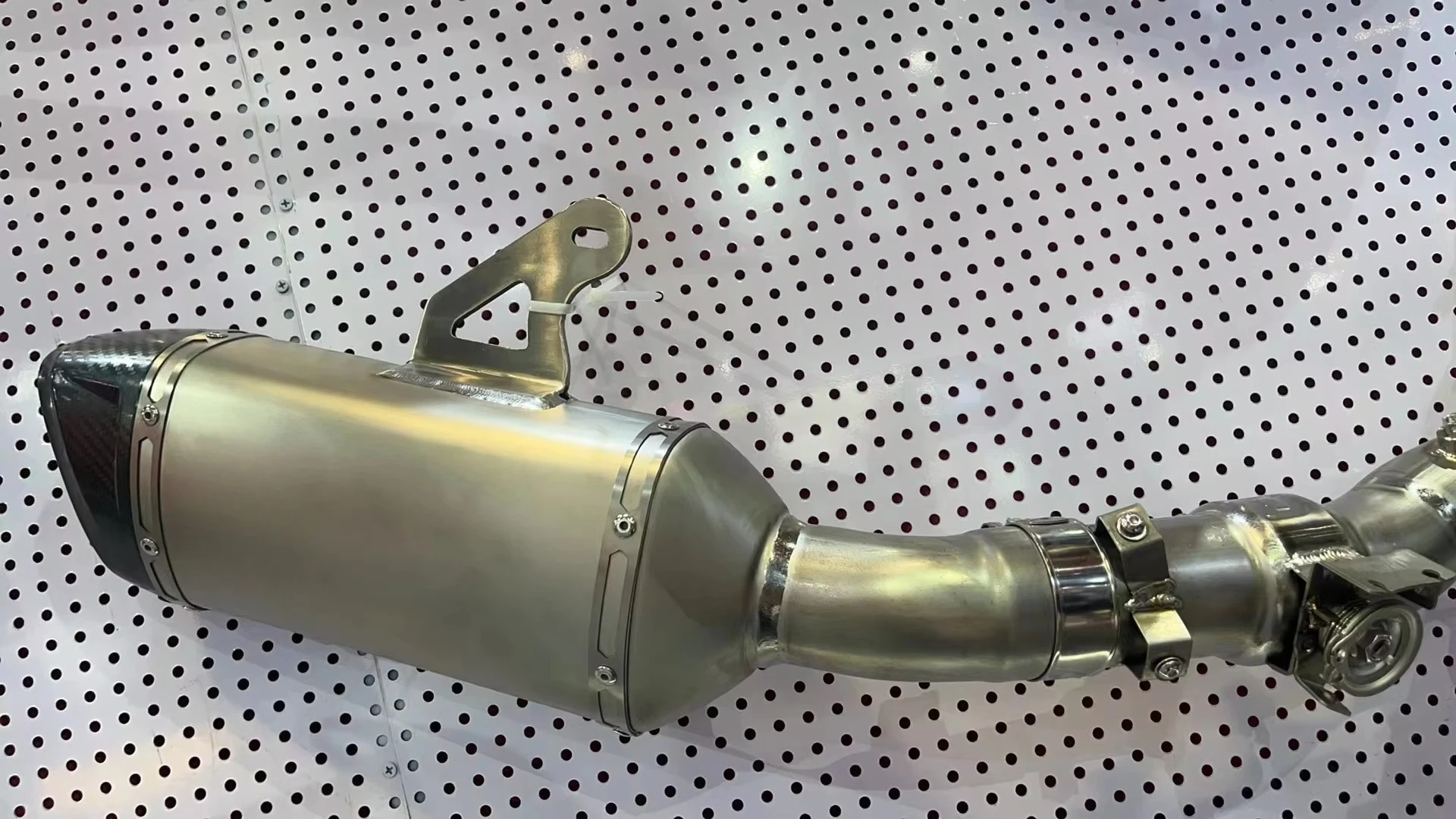 Factory Direct Selling High Performance Titanium Steel Carbon Motorcycle Exhaust Muffler Pipe Exhaust System for  R1300GS