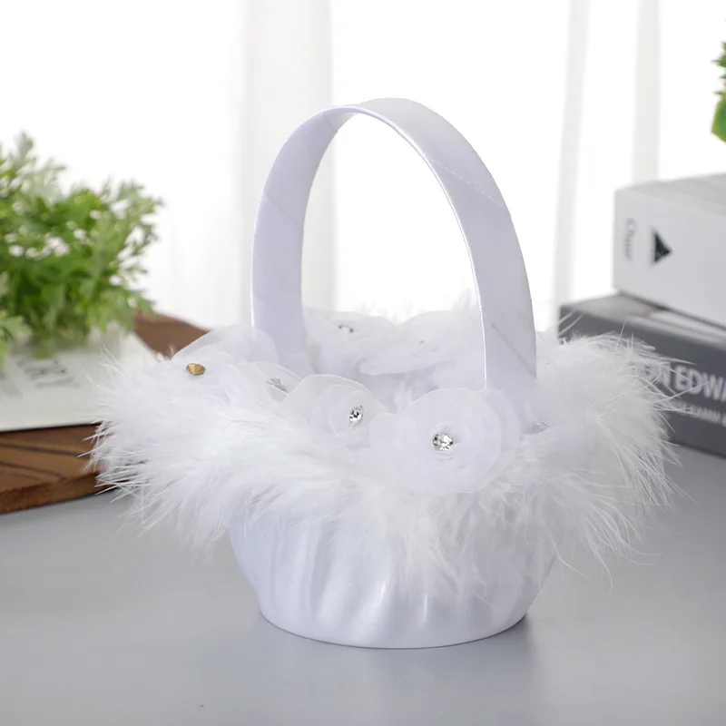 White Flower Girls Basket Pearl Lace Simple Wedding Basket for Flower Bride/kids Hand Held Wedding Ceremony Party Decorations image 4