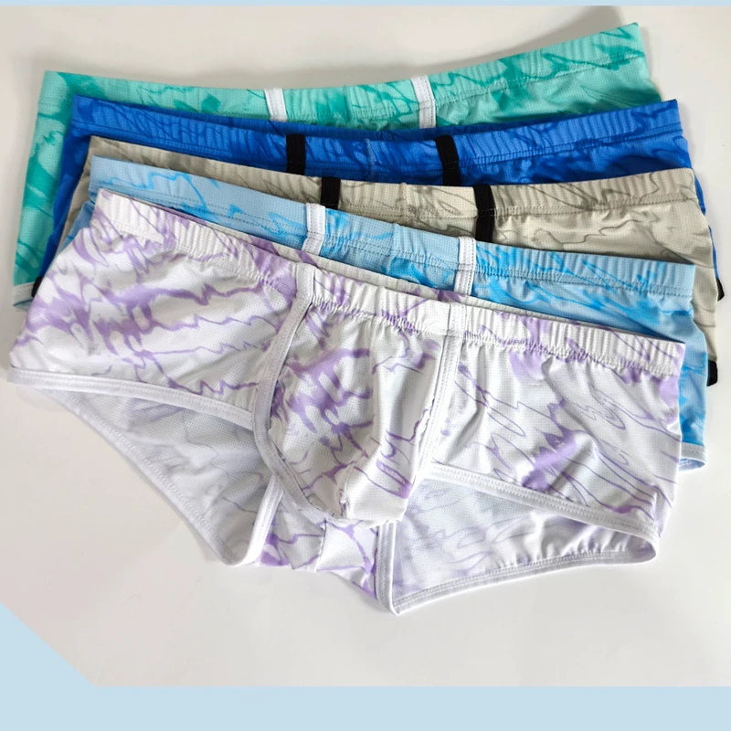 Celana Dalam Pria Motif Fashion Bahan Sutra Es Bernapas Model Boxer Tanpa Jahitan Pengangkat Bokong Seksi Calzoncillos Hombre