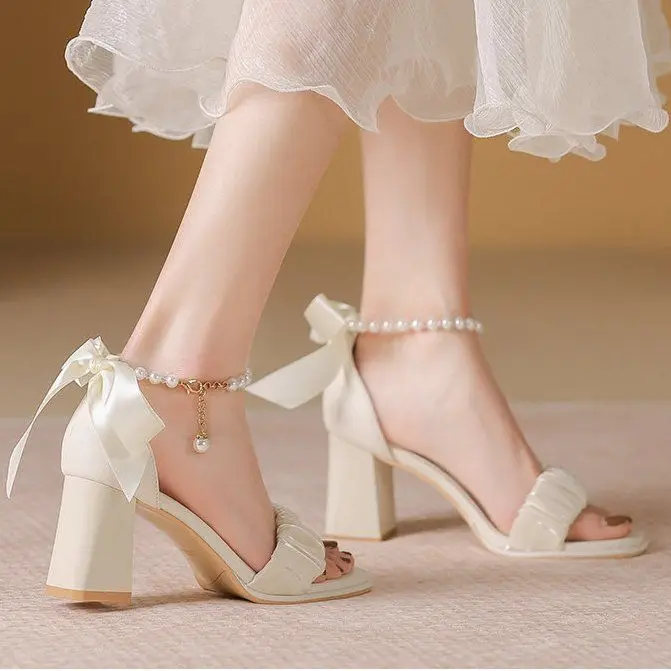 Sandalo femminile 2023 tacchi a blocco da donna scarpe da donna cinturino con fibbia estiva ragazze New Chunky Comfort High Pearl Fashion Beige Clear