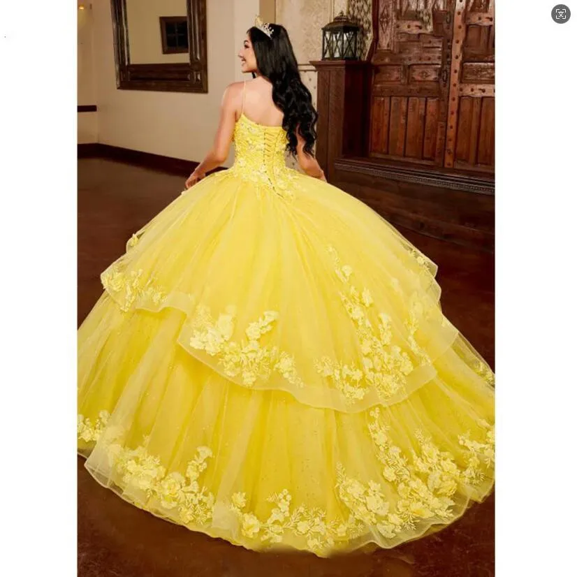 Ruiente Quinceanera abiti 2024 nuovo vestito da festa a maniche lunghe Sweetheart Prom Ball Gown elegante Spaghetti Strap Robe De Bal