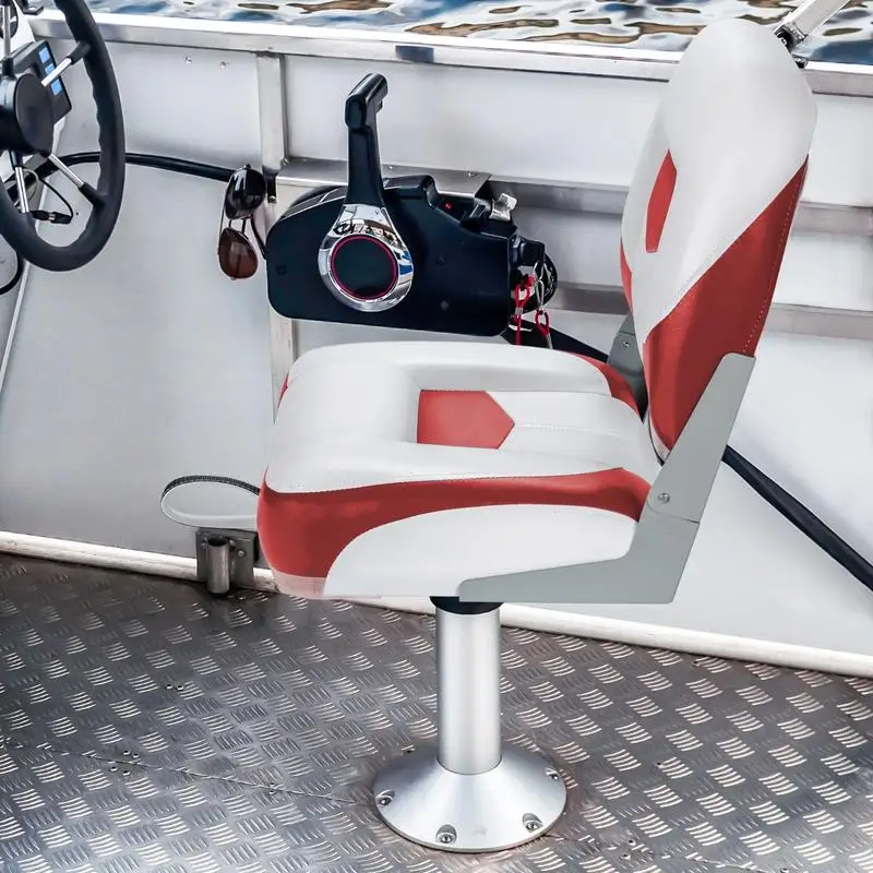 Lot de 2 sièges de bateau rouges à dossier bas pliables avec longue sangle de fixation. Coussin en mousse épais, revêtement PVC étanche marin, charge 115 kg, compatible avec support pivotant 4 boulons.