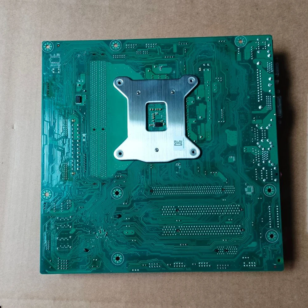 

AIMB-501A2 REV.A1 Материнская плата компьютера промышленного управления