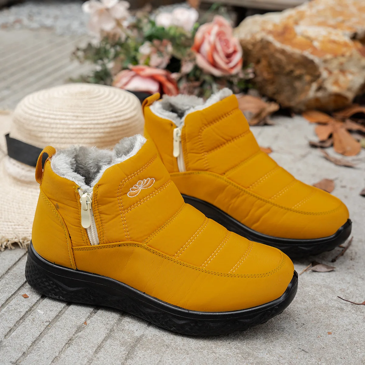 Winter Unisex Snow Boots New - Women's Thick Sole Cotton Shoes,Pile Lining Warm Thickened Ankle Boots