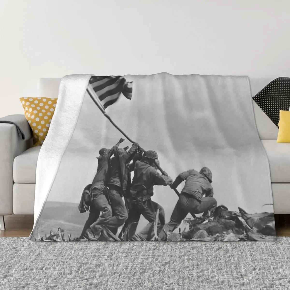 High-resolution US Marines raising the U.S. flag Throw Blanket Single Fluffys Large Blankets