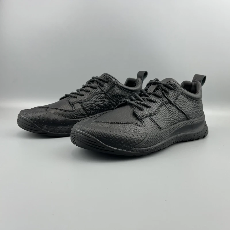 

Men's Soft Bot Sports oes Comfortable Casual Leather Hiking oes Outdoor Anti-slip Mountain Climbing oes Autumn Season