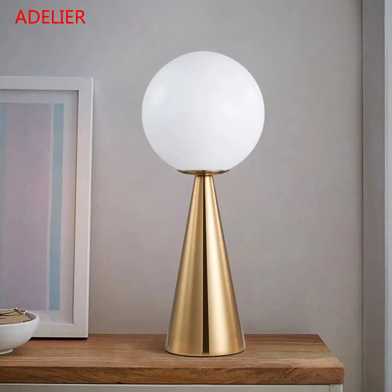 

Postmodern Bedside Art Table Lamp Creative Cone Golden Glass Bedside Bar Cafe Livring Room Decoration Lamp