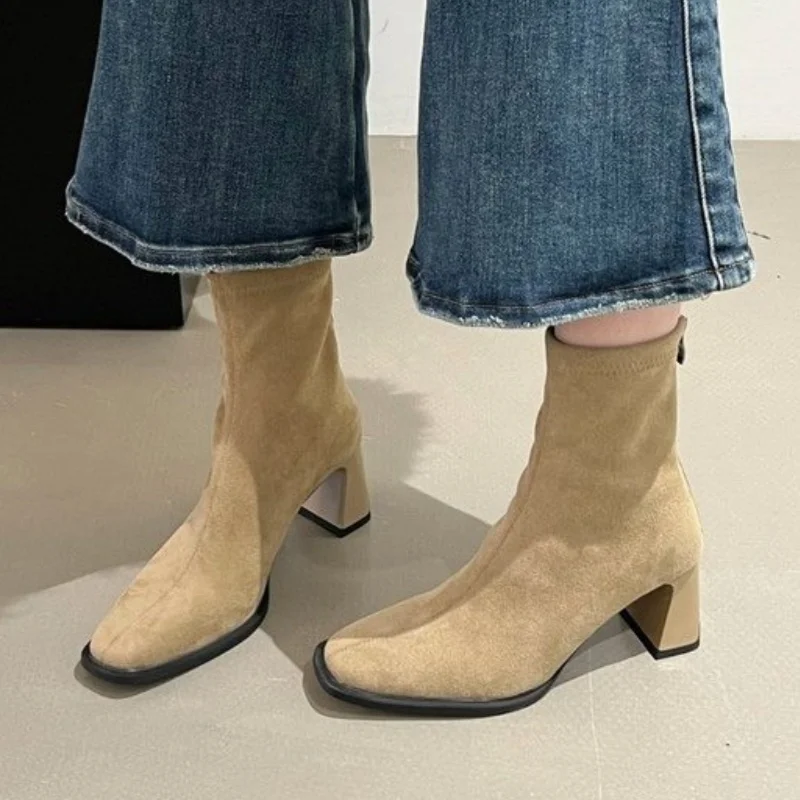 Modische neue quadratische Kopf Sexy Wildleder Casual Arbeitsstiefel für den Winter bequemer Reißverschluss Bankett elegante High Heels Damenstiefel – Detail 4
