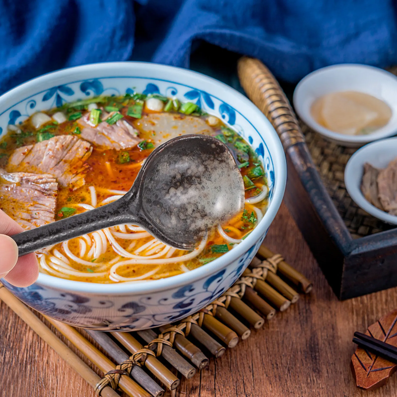 

2Pcs Japanese Style Ceramic Soup Spoons Bamboo Design Straight Handle Kitchen Tableware Food Spoon Rice Ladle Soup Spoon