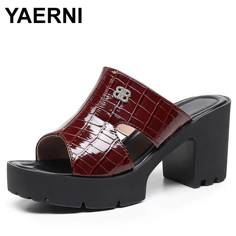 

Size 32-43 Summer Heeled Slippers Ladies Shoes Peep Toe Outside Women's Slipper Female Platform