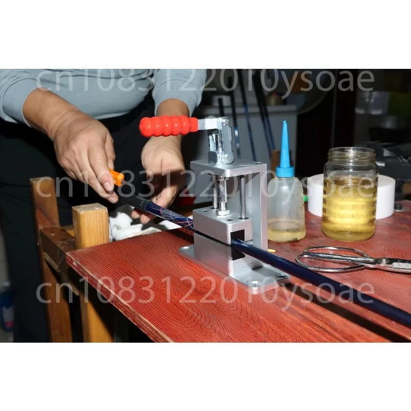 1 Set  Club Vise For Regripping With Clamp & Hook Knife Quick Release Shaft Clamp Grip Removal Tool Replacement