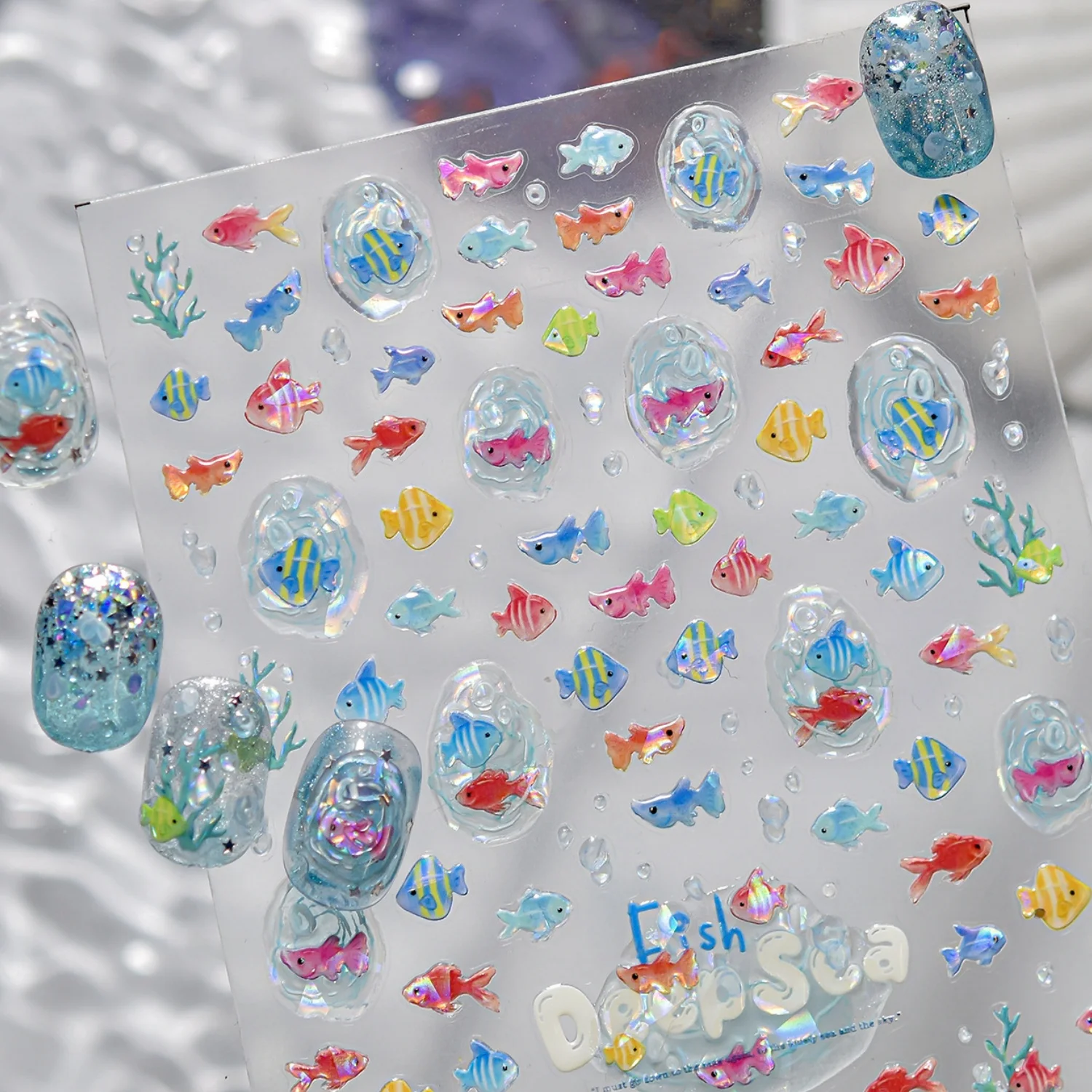 1 Stück 5D Bunte Tropische Fische Blasen Seetang Korallen Nagelkunst-Aufkleber Transparente Sommer-Ozean Geprägte Fisch-Nagelaufkleber Maniküre