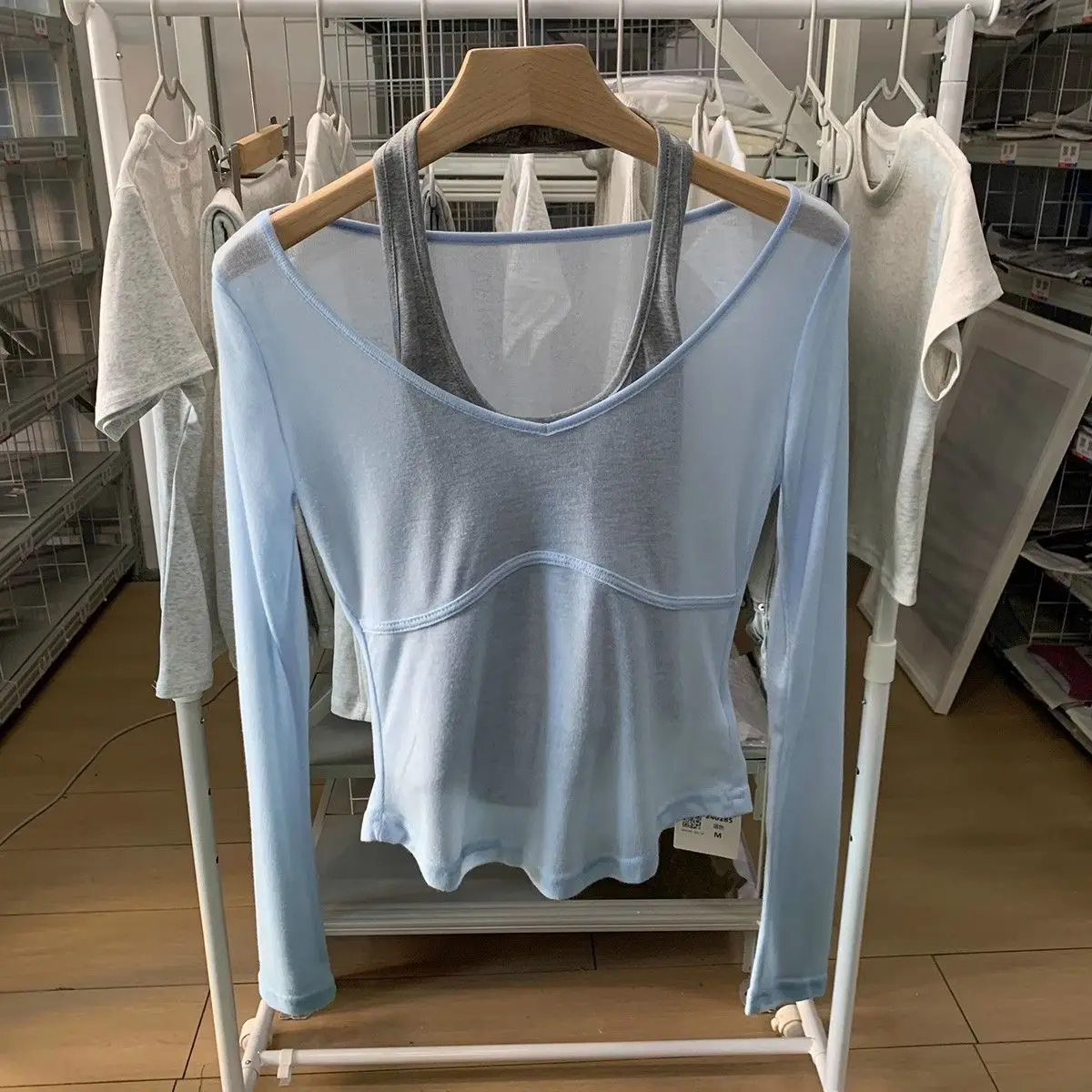 Letni, słodki koreański zestaw dwuczęściowy: damskie bluzki z długim rękawem, prześwitujące topy + elastyczna kamizelka, ochrona przeciwsłoneczna, dopasowany krój, zestaw casualowy.