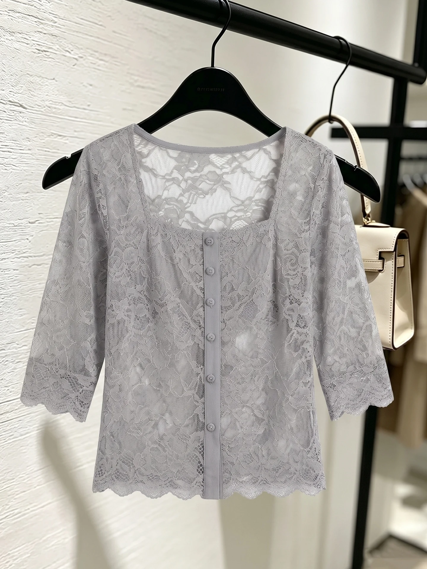 Elegant Lace Shirt Square Collar Slim Fit Beautiful Atmosphere Summer High Fashion Sensation Slimming Versatile Top