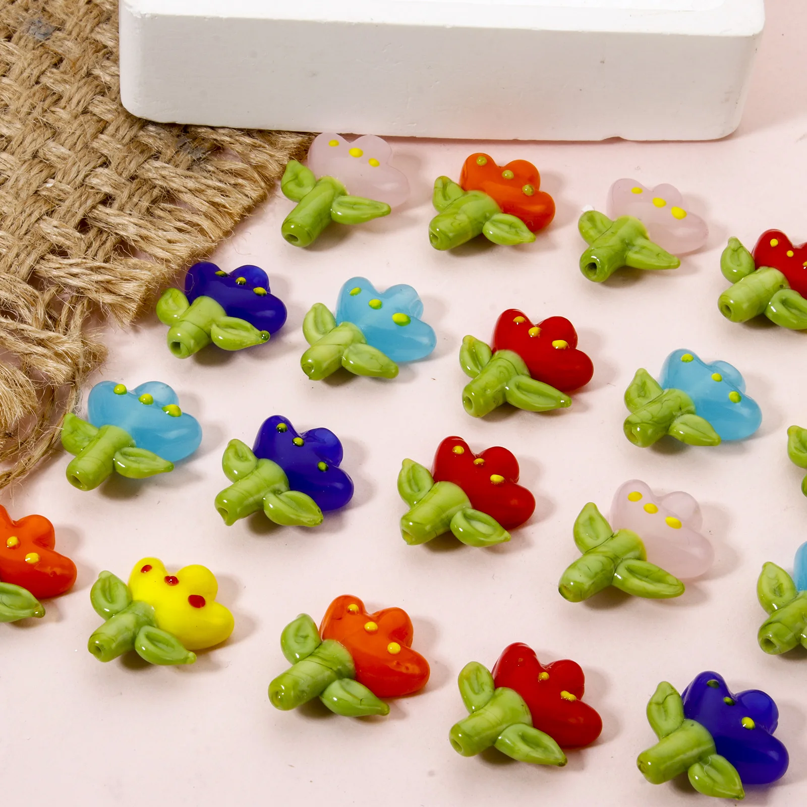 2 قطعة متعدد الألوان Lampwork الزجاج الخرز ثلاثية الأبعاد زهرة خزر عازل للنساء DIY بها بنفسك صنع المجوهرات قلادة سوار النتائج 22 مللي متر x 18 مللي متر