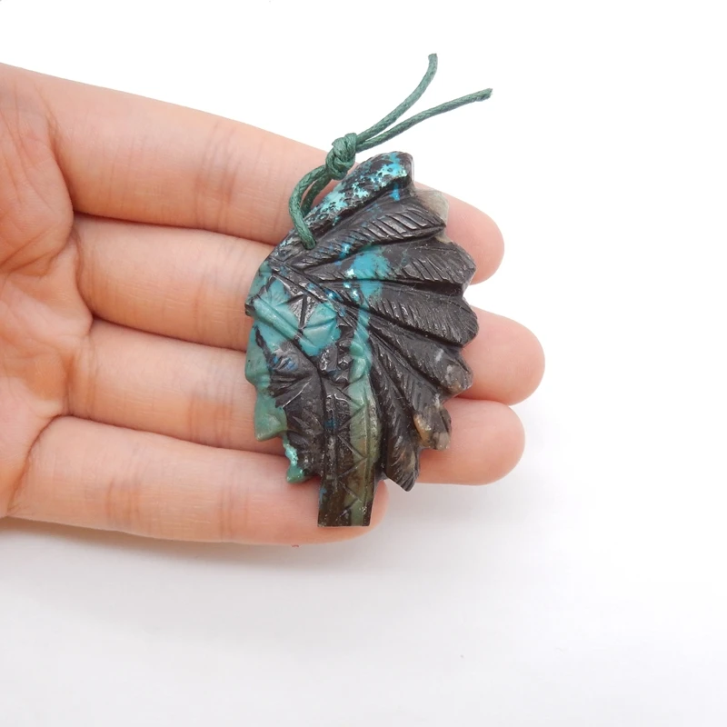 colgante-de-cabeza-de-jefe-indio-de-crisocola-azul-frio-52x3x6mm-195g-tallado-accesorio-especial-para-hombres
