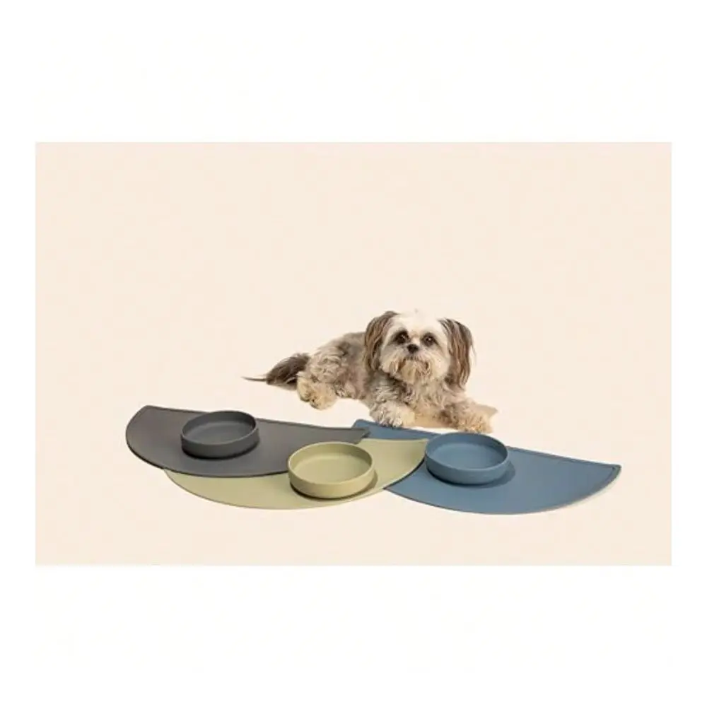 

Water Bowl The Perfect Dish NoSpill, Less Mess NonTippable Water And Food Bowl, Pure Silicone With Suction Cup, Fits 2 Cups 6 A