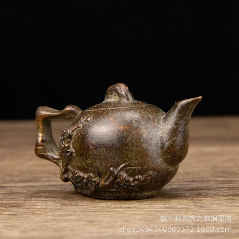 Brass Antique-Style Distressed Plum Blossom Shape Solid Teapot Ornament for Office Living Room Shop Tea Table Decoration