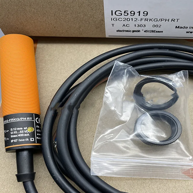 

2PCS New IG5919 inductive distance inductive proximity switch