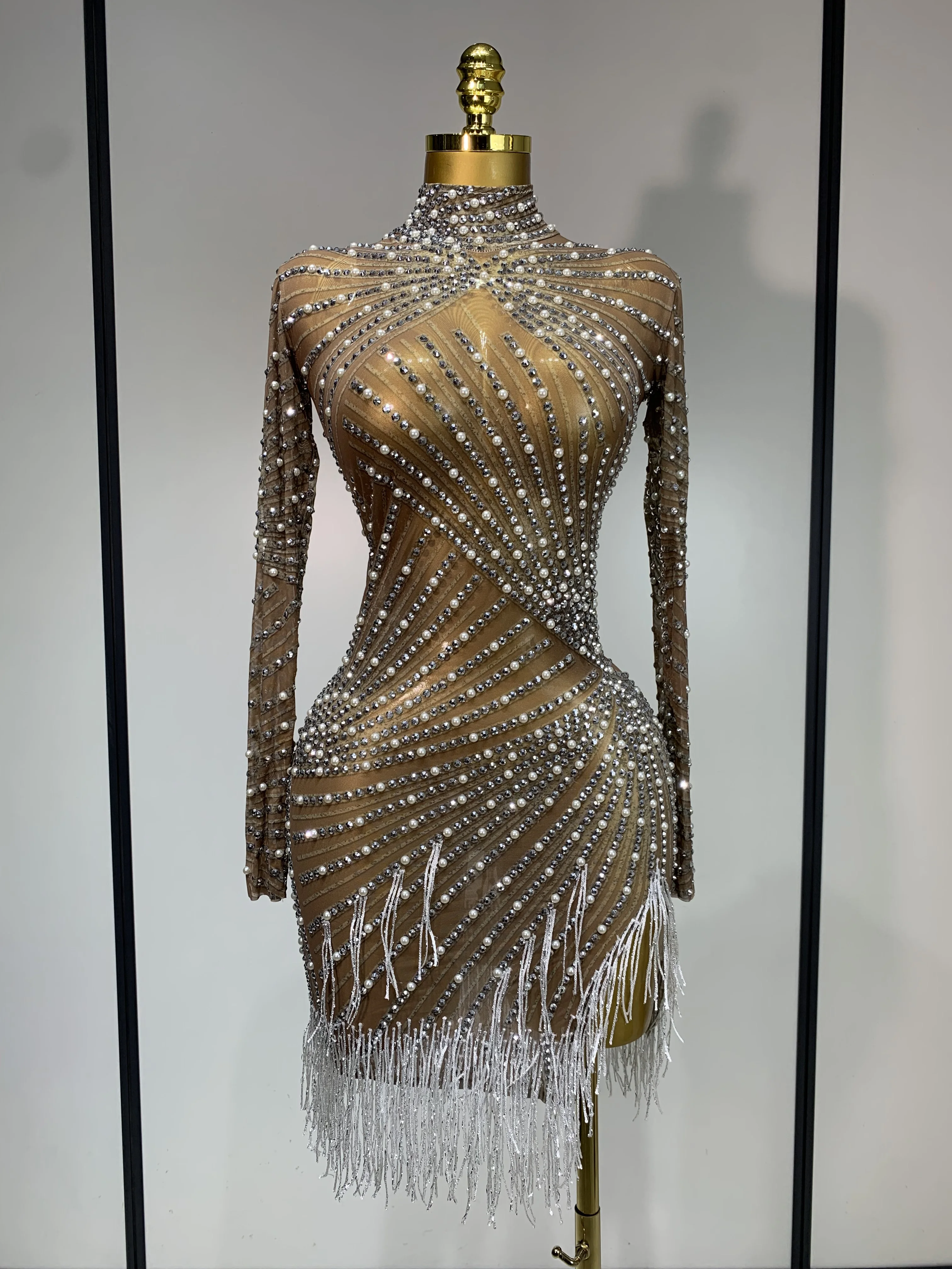 dress to get laid party What to Wear for a Girls' Night Out