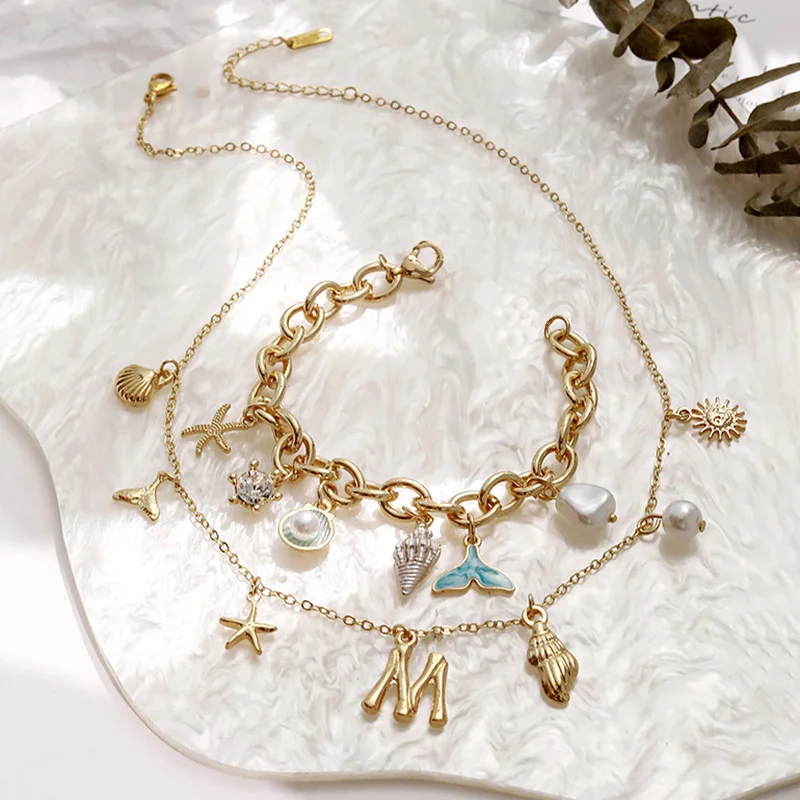 

Women's Golden Pendant Necklace with Diamond and Pearl Vintage Bohemian Summer Bracelet Surfing Starfish Shell Gift for Girl