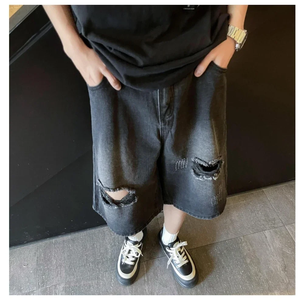 Verão estilo fino shorts jeans masculino baggy em linha reta moda cintura elástica calças de brim curtas coreano streetwear joelho shorts masculino