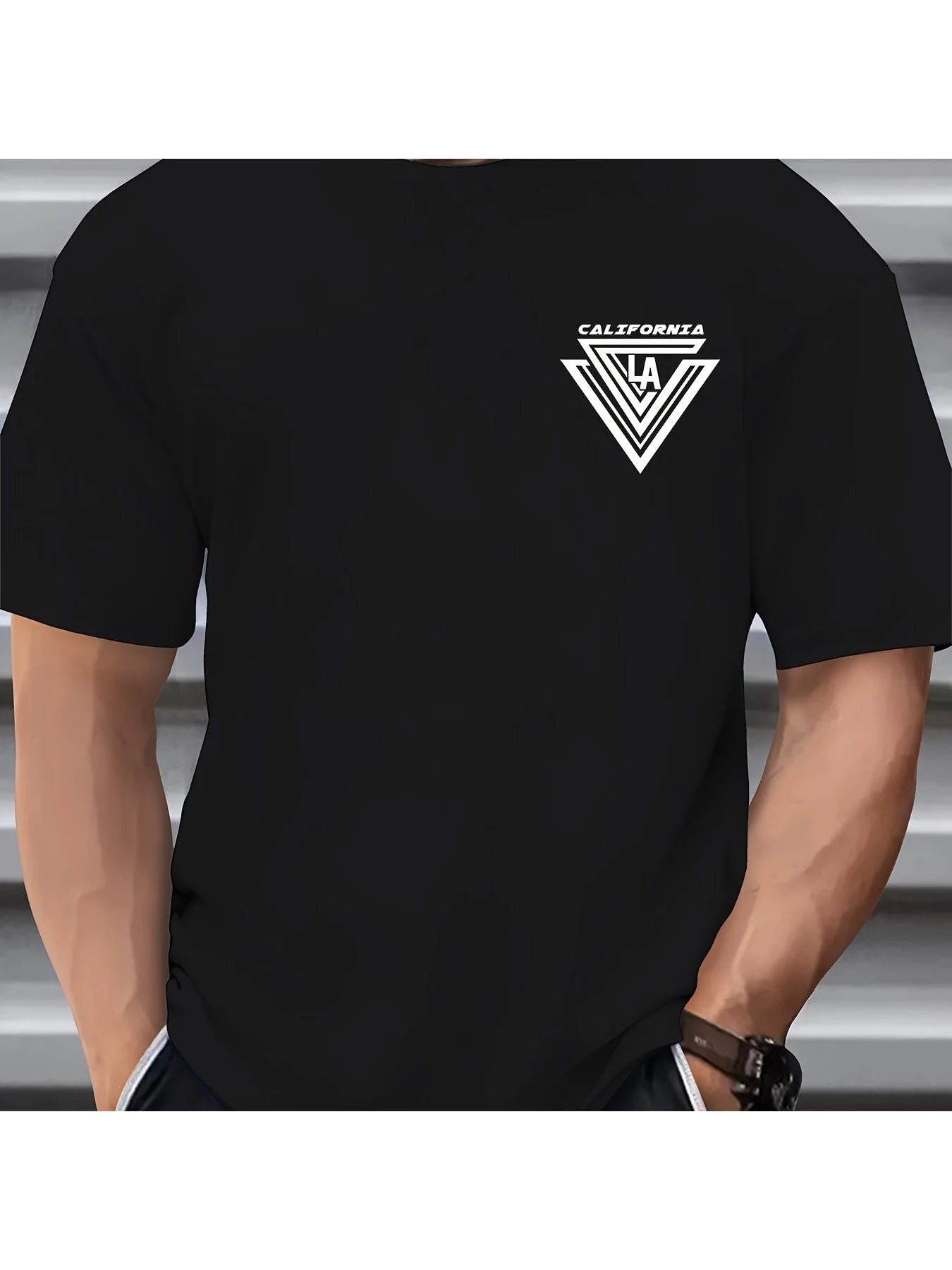 

California La Triangle Logo Print Men and women short sleeve T-shirt black round neck