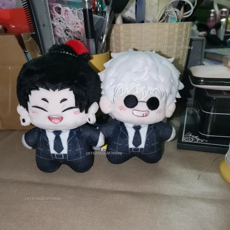 Lustiger Anzug-Stil Gojo Satoru Geto Suguru Puppe Kawaii gefüllte Jujutsu Kaisen Anime Geburtstagsgeschenk für Fans Taschendekoration