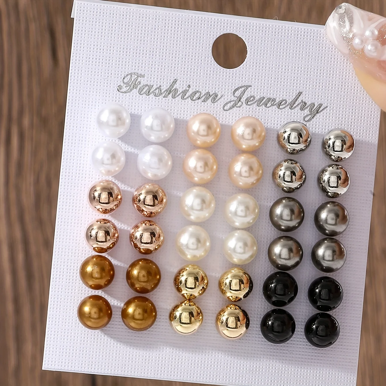 18 Pairs of Simple Imitation Pearl Earrings in Casual and Elegant Style, Lightweight for Daily Wear by Women