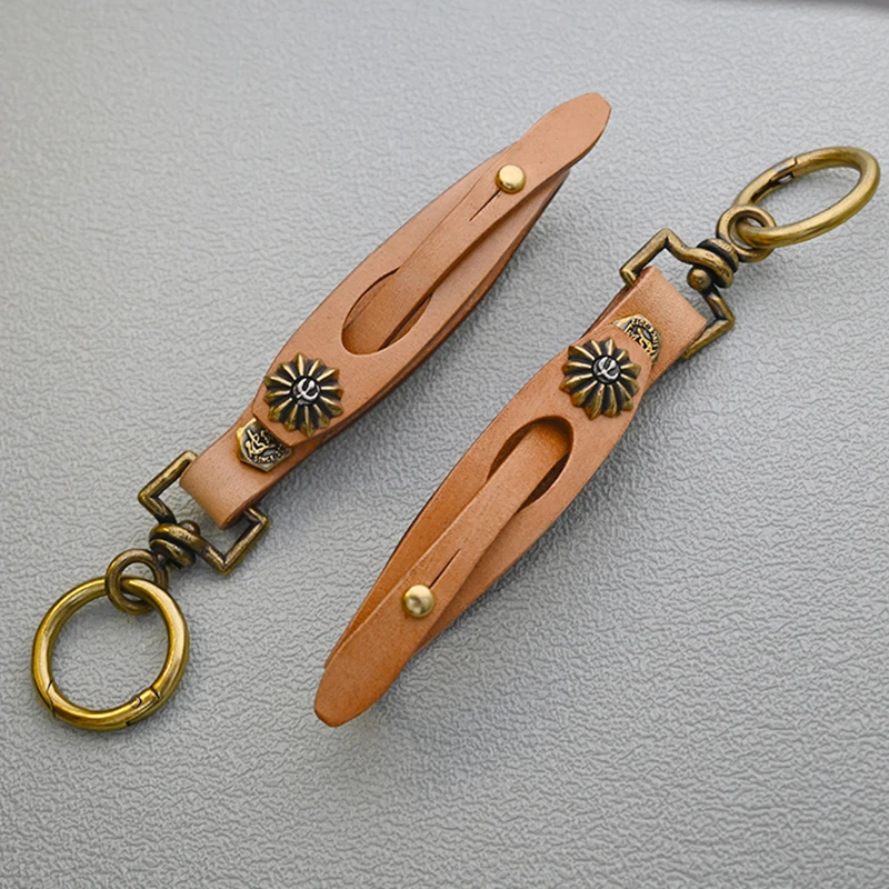Vintage Vegetable-Tanned Cowhide Leather Keychain Handmade Antique Brass Car Key Ring Durable Waist Hanger For Men Premium Gift