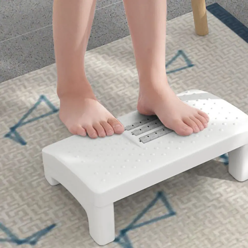 

1Pcs Foot Stool Household Plastic Massage Roller Non Slip Office Footrest Step Stool for Home Use Children's Pedal