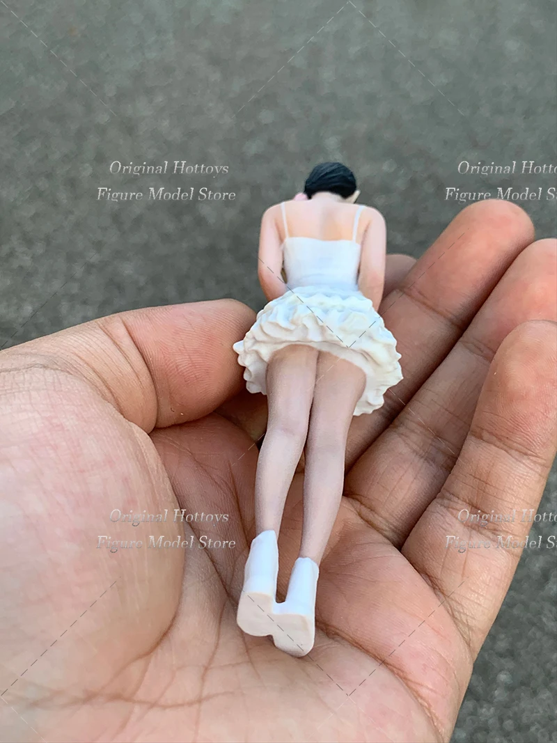 

In Stock 1/16 Scale Female Soldier Pure White Dress Beauty Mini Realistic Sculpture Full Set About 10cm Action Figure Doll