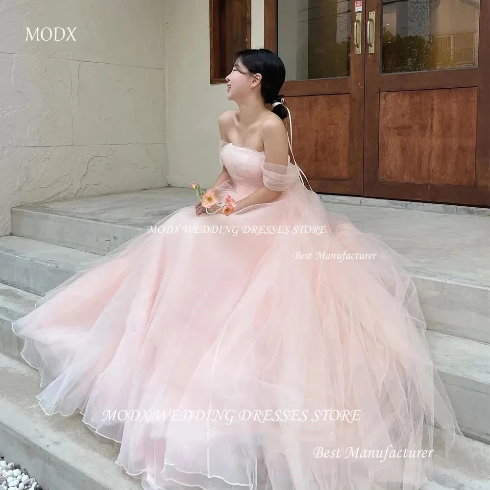 

MODX Blush pink Korea Photo Shoot Wedding Dress Simple Princess Off the Shoulder Strapless Tulle Floor-Length Bridal Gown