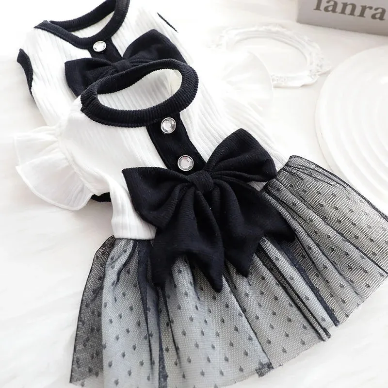 

Dog Clothes for Small Dogs Summer Dog T-Shirt Pet Dog Skirt Black White Retro Dresses Puppy Costume Chihuahua Clothing