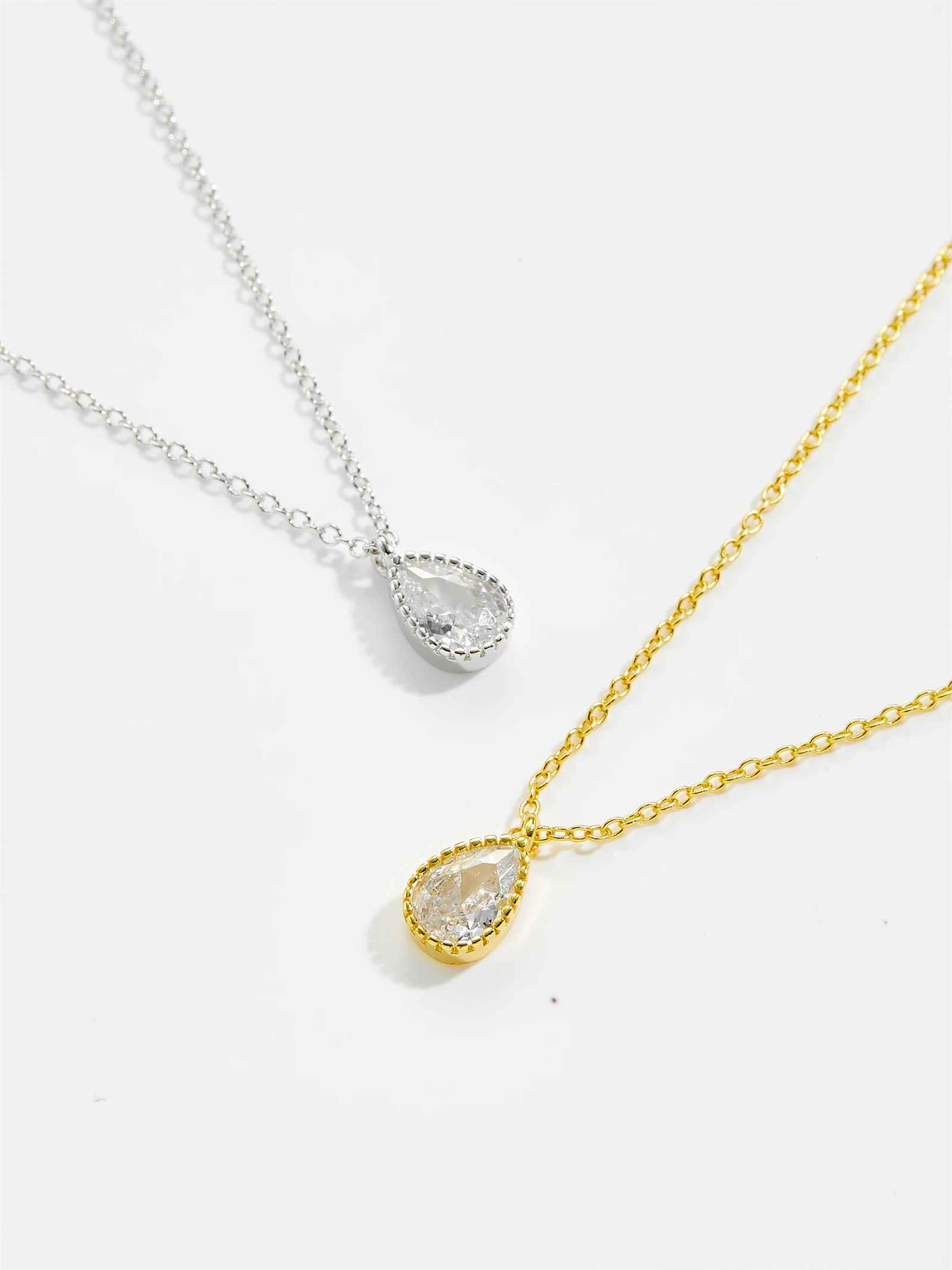 ANDYWEN 925 Sterling Silver Gold Ovals Wisiorek Naszyjnik 4 * 6mm Luksusowy wisiorek ZIrcon CZ Charm Wisiorek 40cm Łańcuch Naszyjnik Biżuteria Prezent — zdjęcie 2
