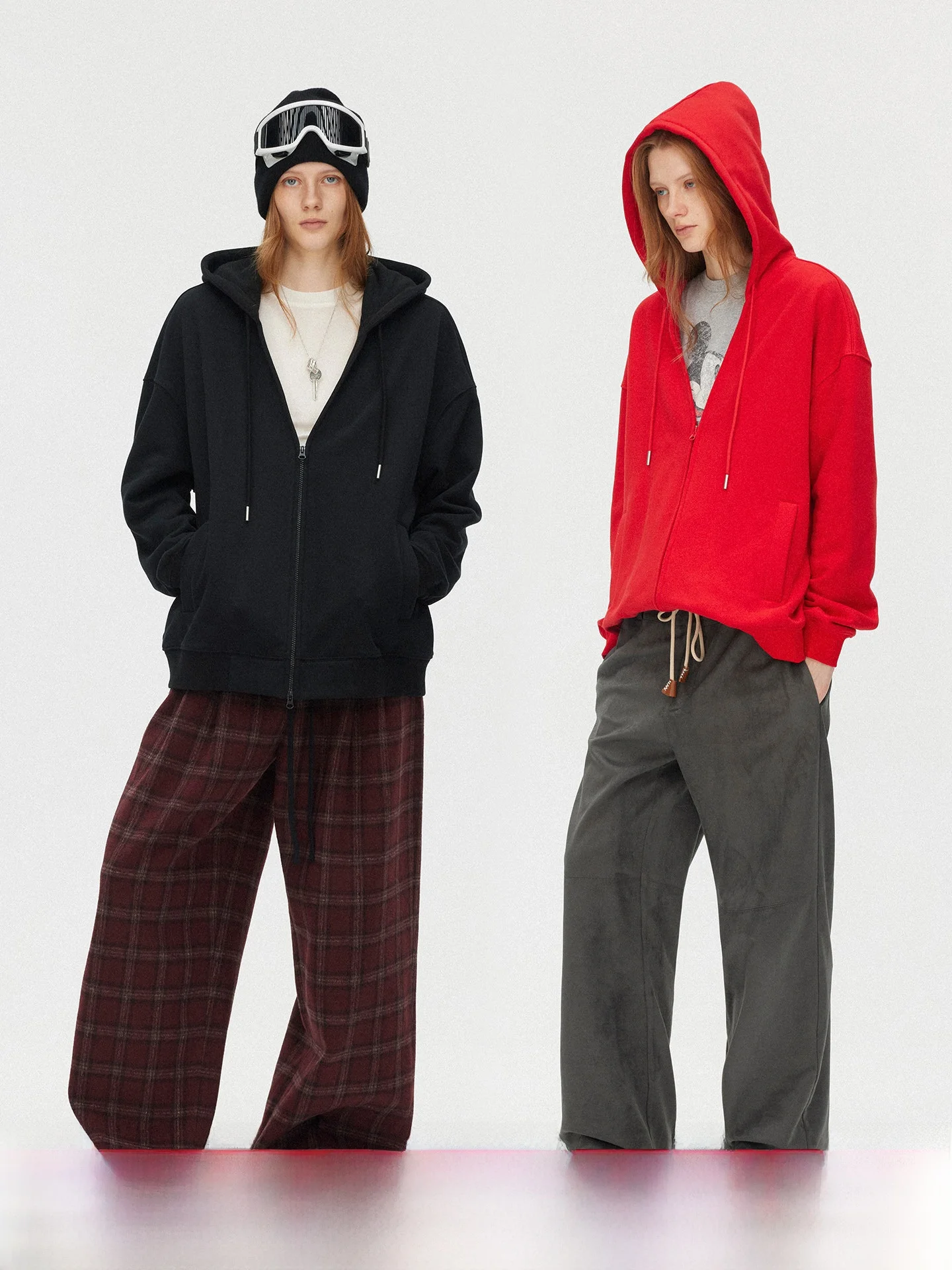 

Свободная женская толстовка-худи с V-образным вырезом, на молнии, с длинными рукавами, для повседневной носки, в разных цветах