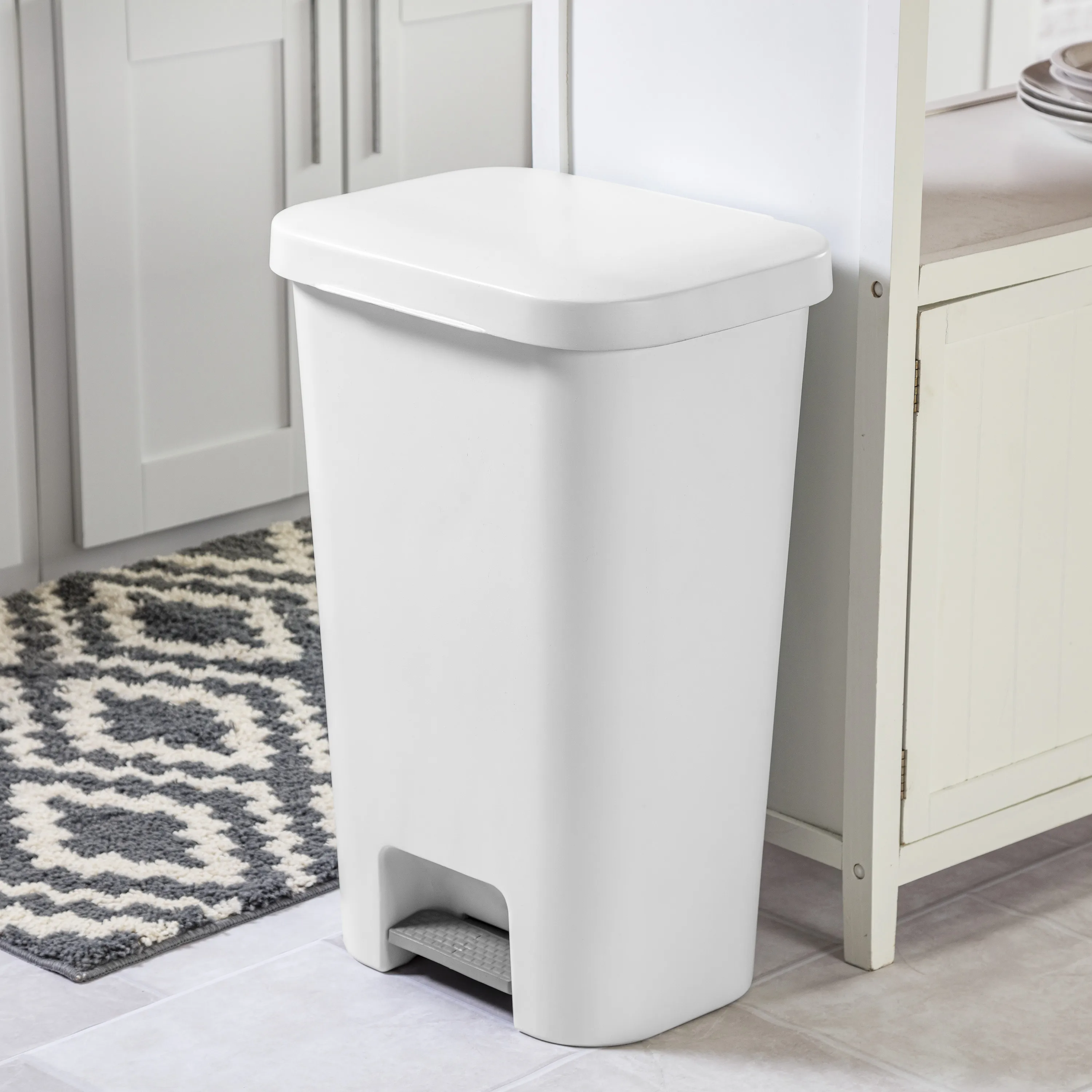 

11.9 Gal Plastic Step On Kitchen Trash Can, Garbage Bin,waste Storage Basket,white