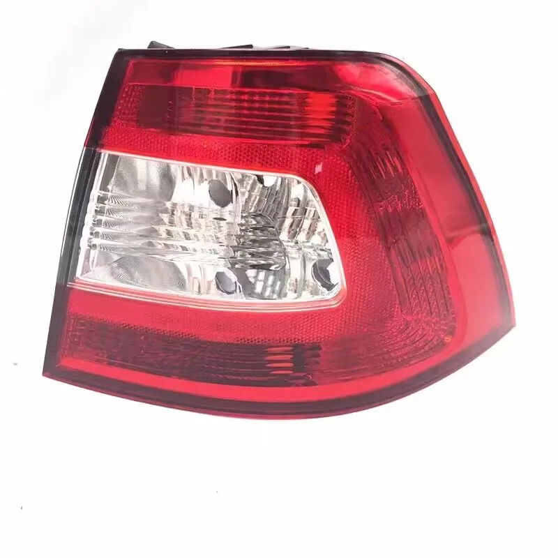 Auto parts High quality Rear Tail Light Tail Lamp Without Wire Board Bulbs For Skoda Rapid 2012 - 2018