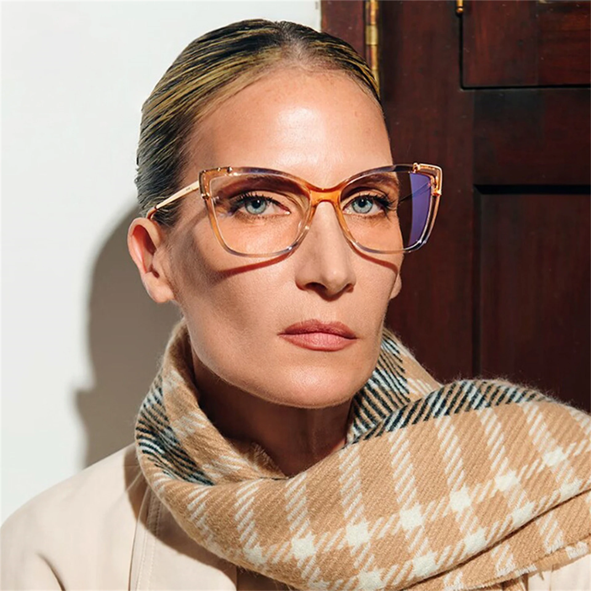 anti-lumiere-bleue-tr90-monture-œil-de-chat-en-metal-description-lunettes-degrade-rose-gris-unisexe-lunettes-optiques-tendance-personnalisee