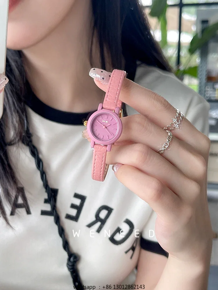Watch women's niche 2025 new simple dopamine women's small dial